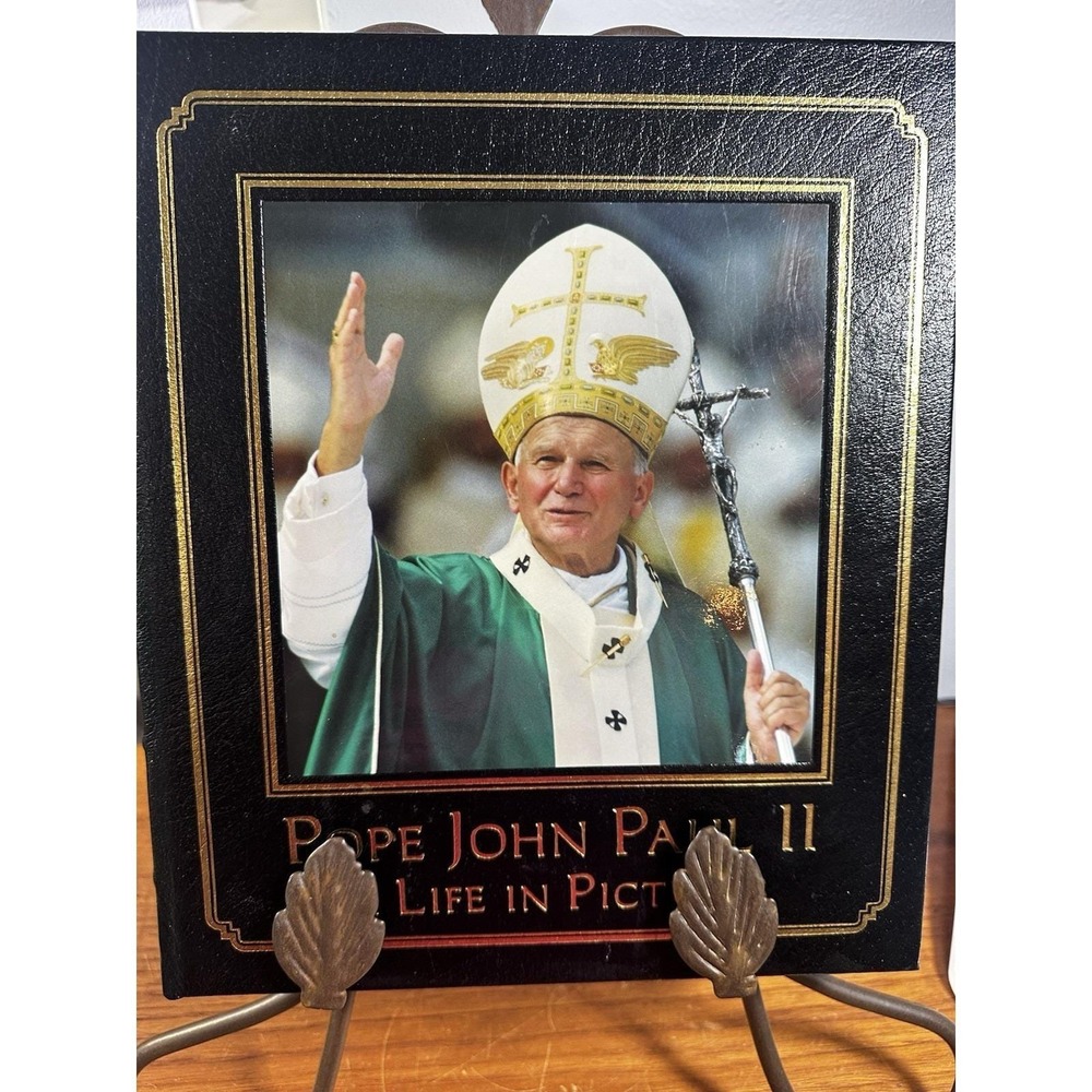 Easton Press POPE JOHN PAUL II A Life In Pictures Leather Collector's Ed...